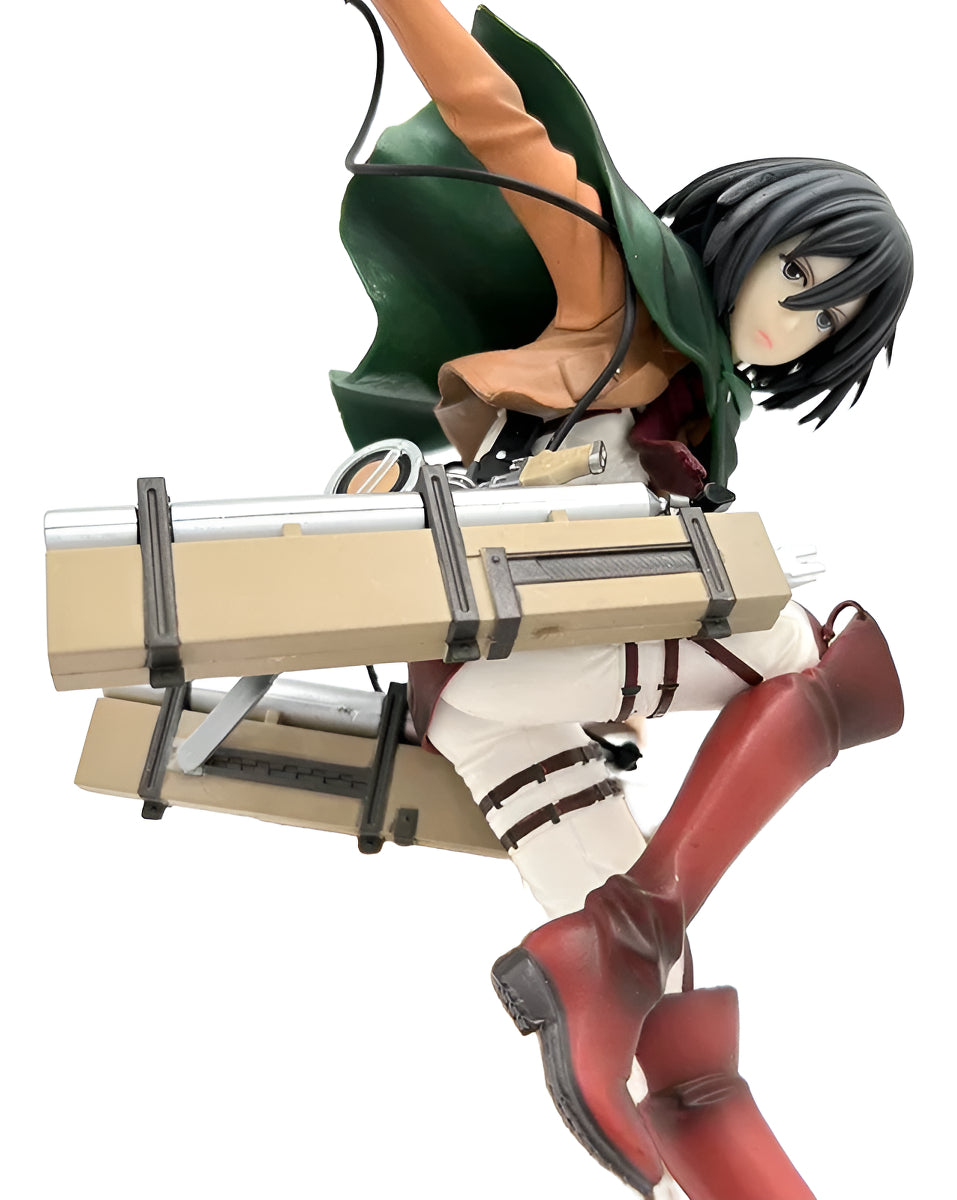 Figura Coleccionable Attack On Titan - Mikasa Ackerman 33 Cm