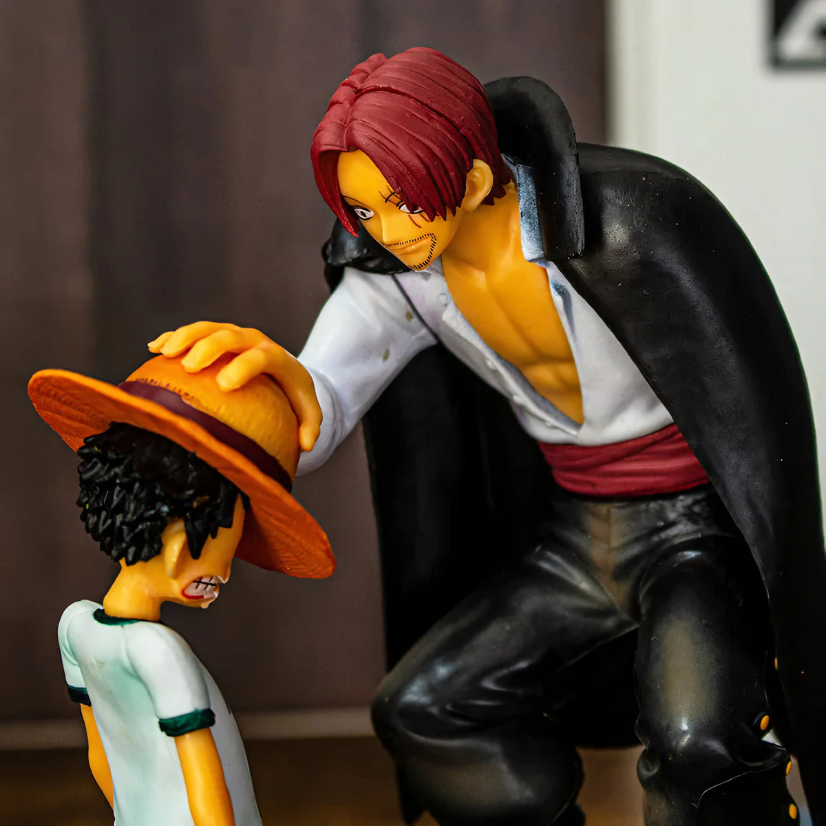 Figura Coleccionable One Piece - Luffy & Shanks - 17 Cm - Koh Darshan
