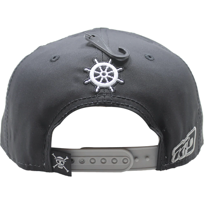Gorra Kndit Caps One Piece - Logo Placa Metálica Con Vinipiel