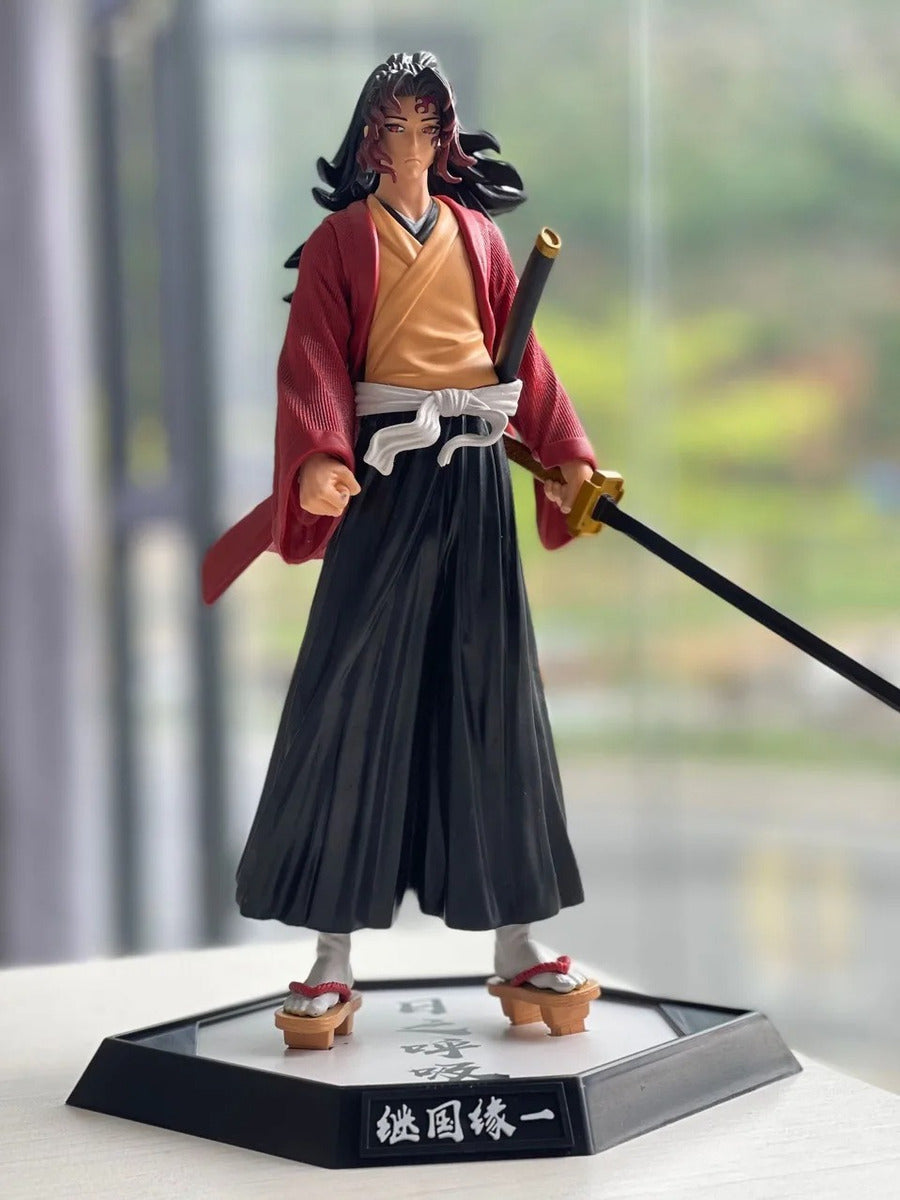 Figura Coleccionable Demon Slayer - Yoriichi Tsugikuni 30 Cm