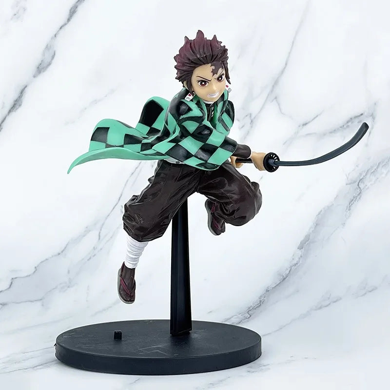 Figura Coleccionable Demon Slayer - Tanjiro Kamado 18 Cm