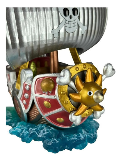 Figura Coleccionable One Piece - Barco Thousand Sunny 18cm