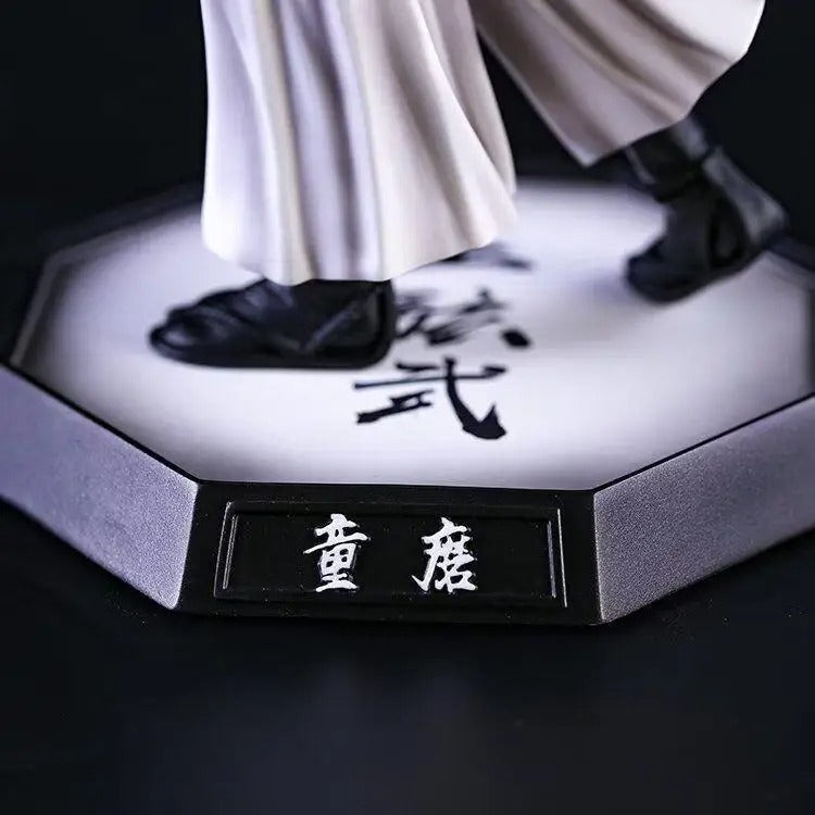 Figura Coleccionable Demon Slayer - Douma 30 Cm