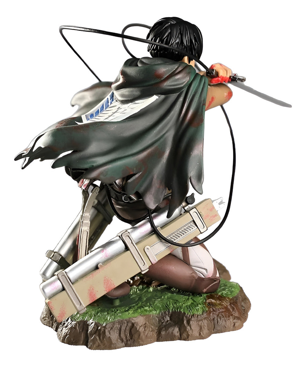 Figura Coleccionable Attack On Titan - Levi Ackerman 16 Cm