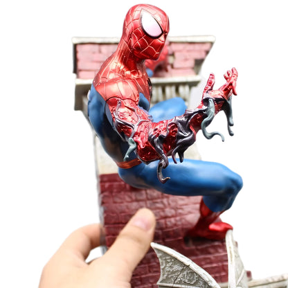 Figura Coleccionable Spiderman Y Venom 29 Cm - Koh Darshan