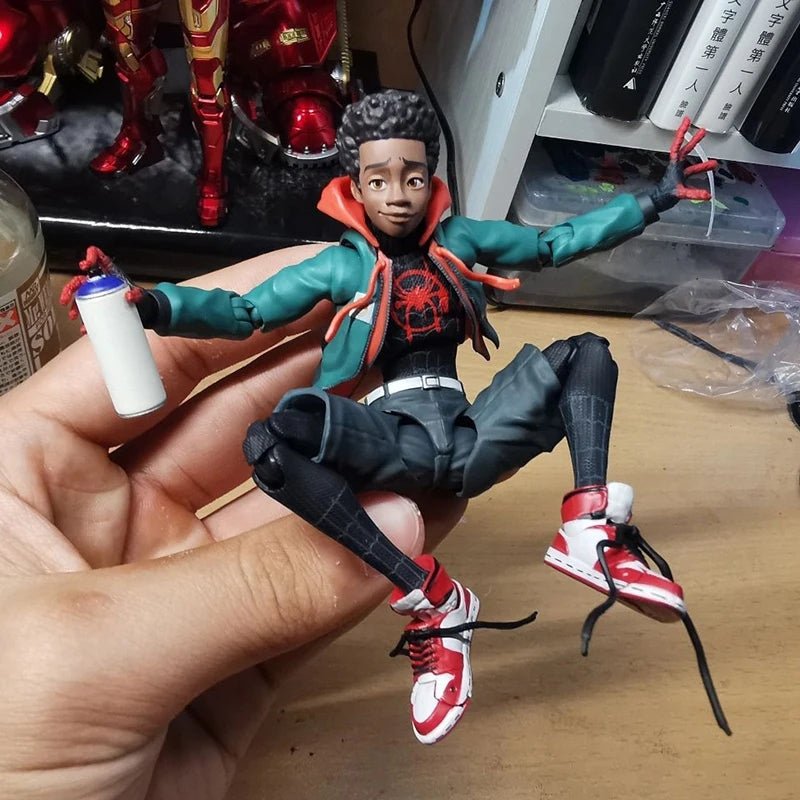 Figura De Acción Coleccionable - Spiderman Miles Morales - Koh Darshan